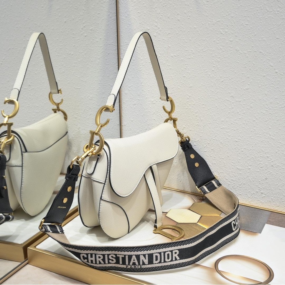 SADDLE BAG WITH STRAP